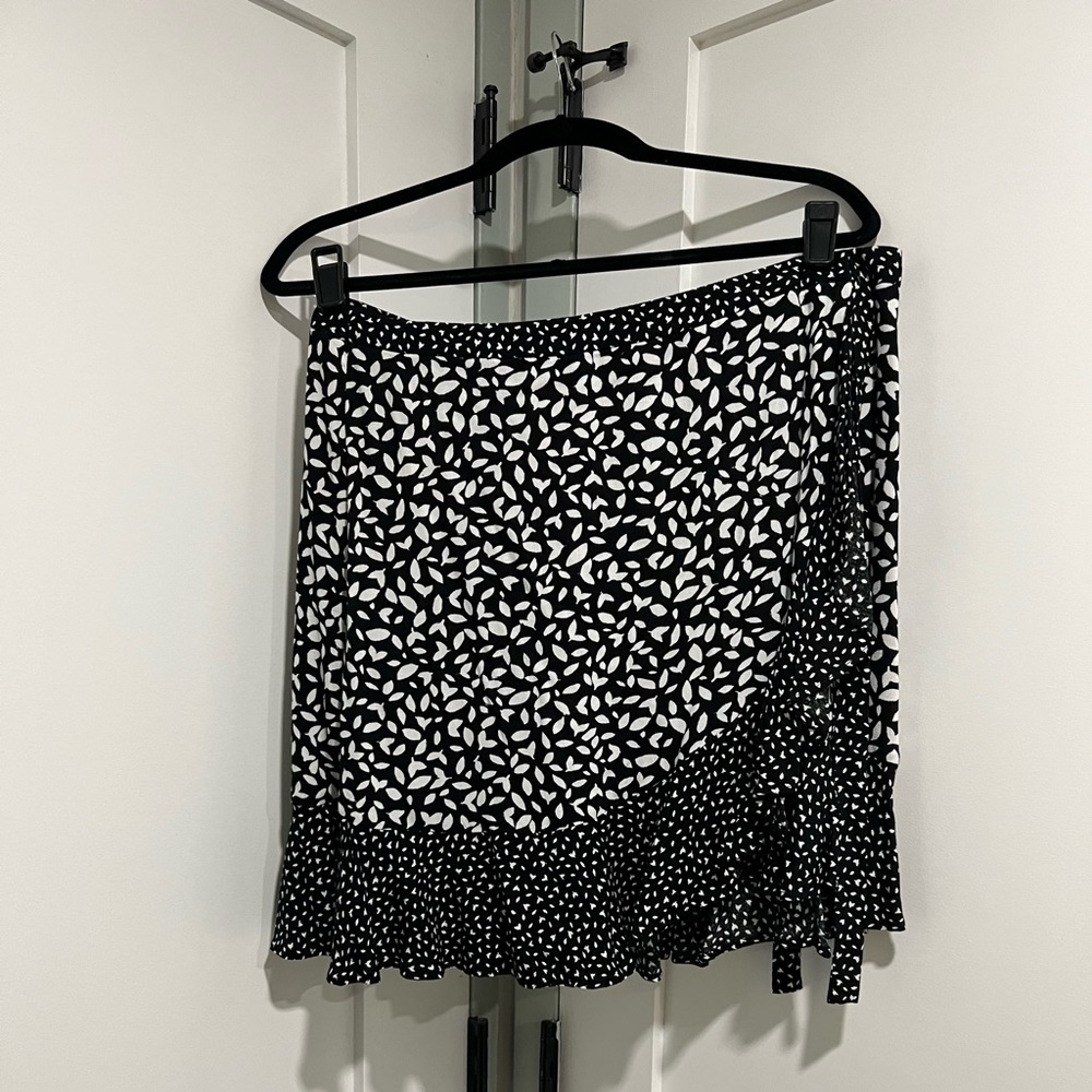 Wrap mini skirt